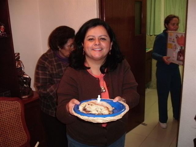 618x457 pixels (40K)