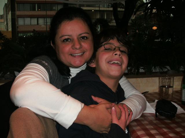 618x457 pixels (40K)