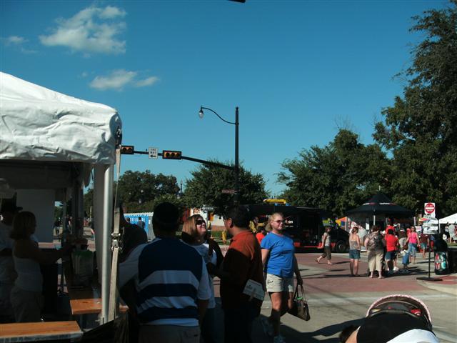 618x457 pixels (53K)