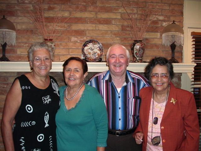 618x457 pixels (59K)