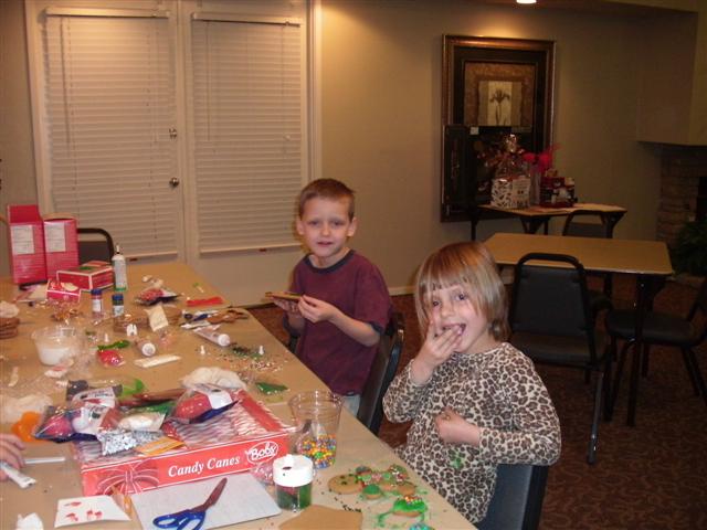 618x457 pixels (53K)