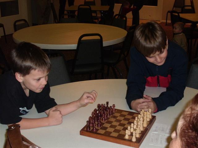 618x457 pixels (40K)