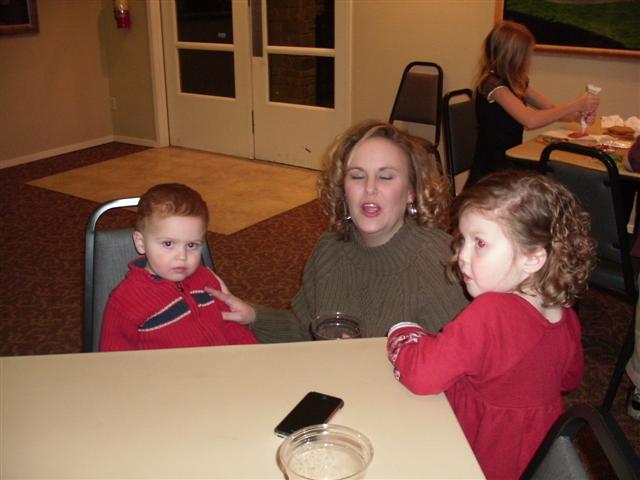 618x457 pixels (42K)