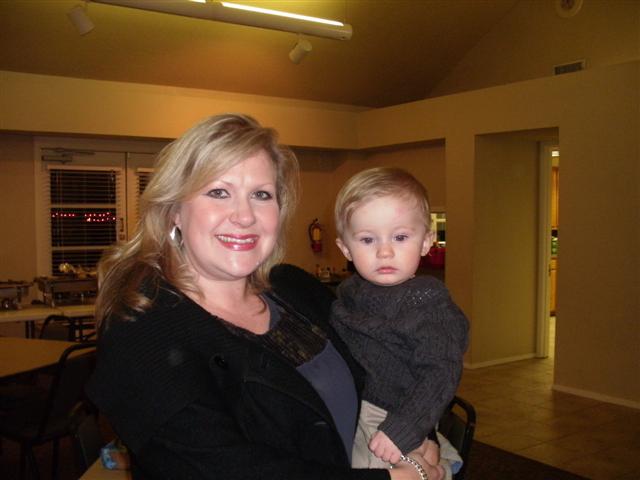 618x457 pixels (35K)