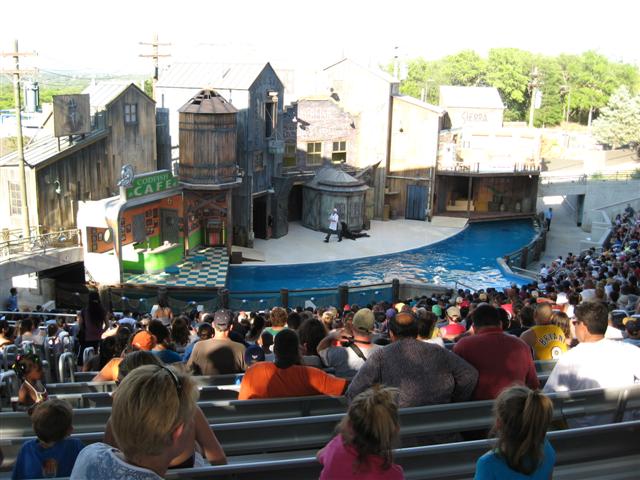 618x457 pixels (66K)