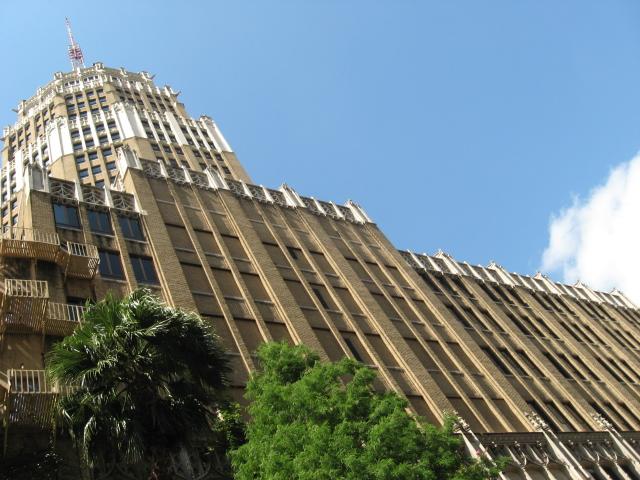 618x457 pixels (64K)