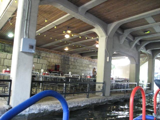 618x457 pixels (61K)