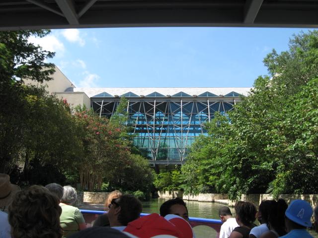 618x457 pixels (68K)