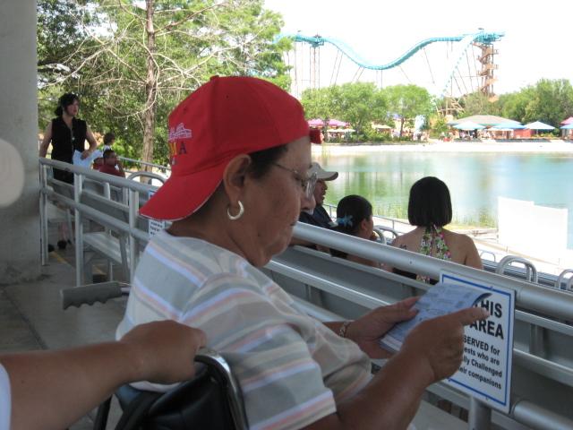 618x457 pixels (56K)