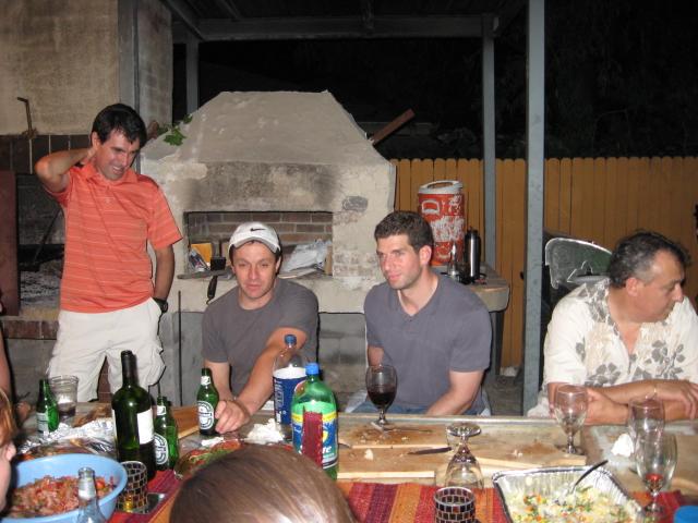 618x457 pixels (58K)