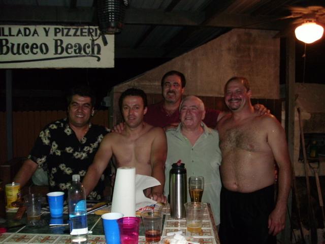 618x457 pixels (45K)