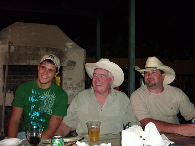 618x457 pixels (38K)