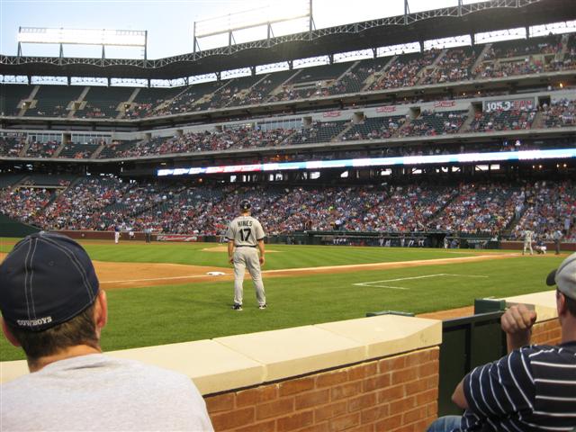 618x457 pixels (70K)