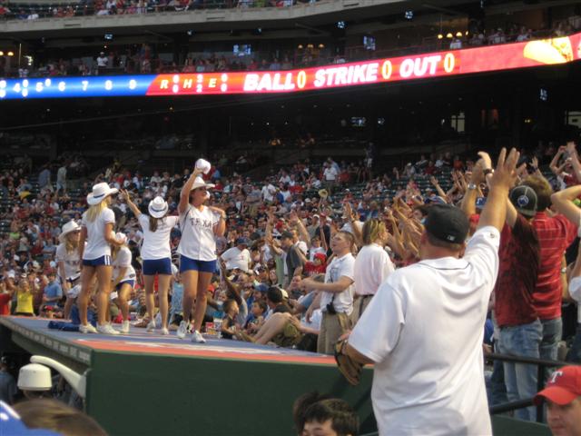 618x457 pixels (61K)