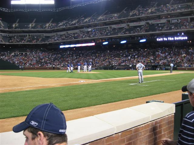 618x457 pixels (59K)