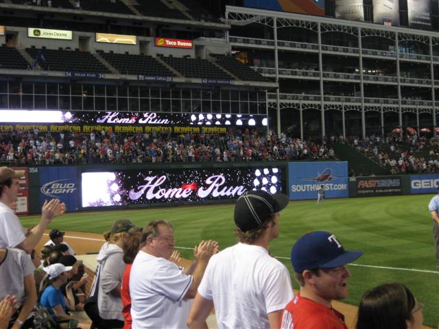 618x457 pixels (66K)