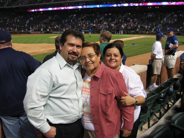 618x457 pixels (59K)