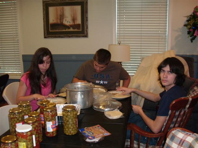 618x457 pixels (51K)