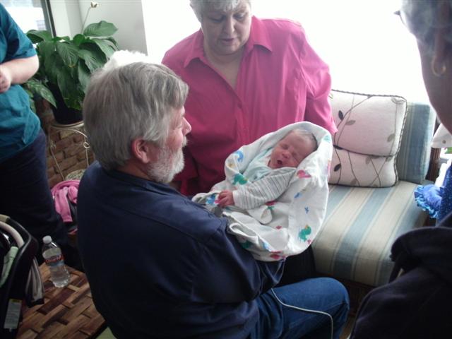 618x457 pixels (45K)