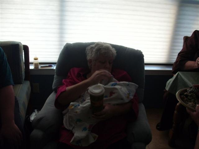 618x457 pixels (29K)