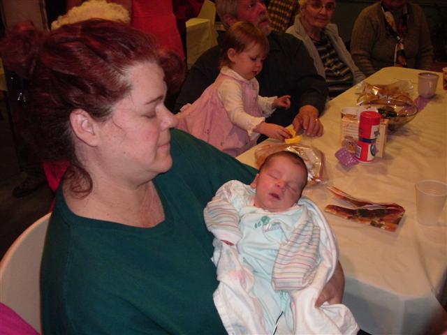 618x457 pixels (45K)