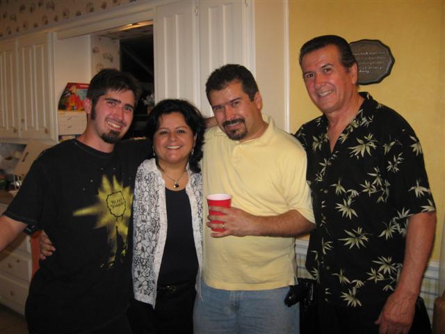 618x457 pixels (45K)