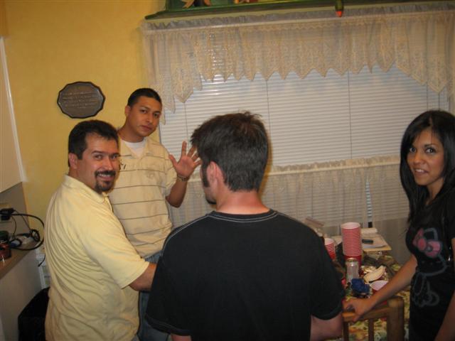 618x457 pixels (41K)