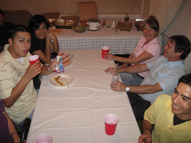 618x457 pixels (47K)