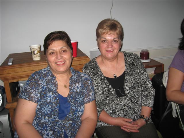 618x457 pixels (56K)