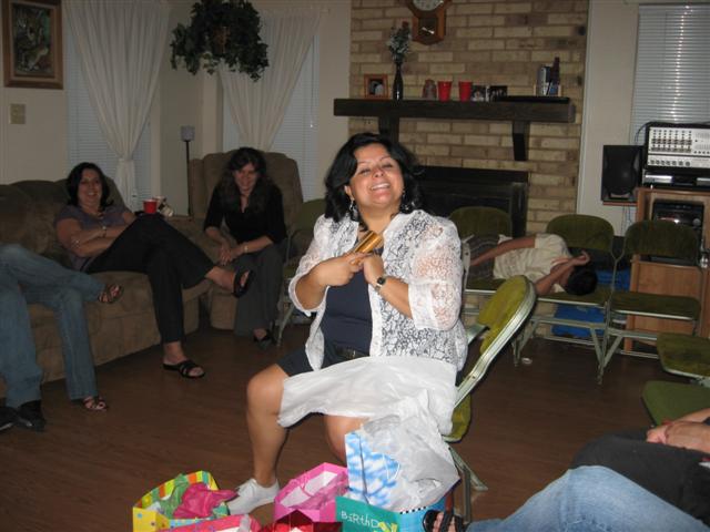 618x457 pixels (49K)